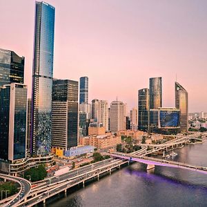 W Brisbane